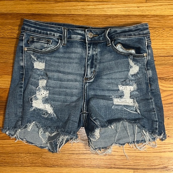 Judy Blue Eyelet Jean Shorts Size Large L - Picture 1 of 5